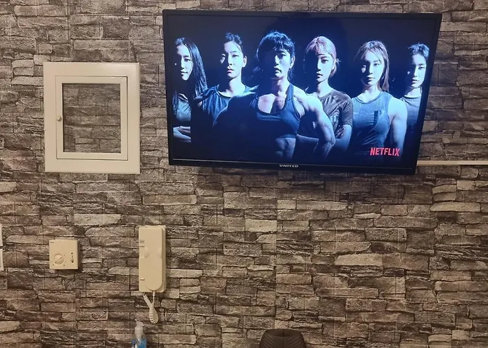 In Centre By Open Apartman Trípoli